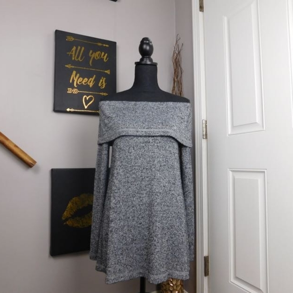 Anthropologie Tops - 🌻 Anthropologie Eri + Ali Gray Strapless Top